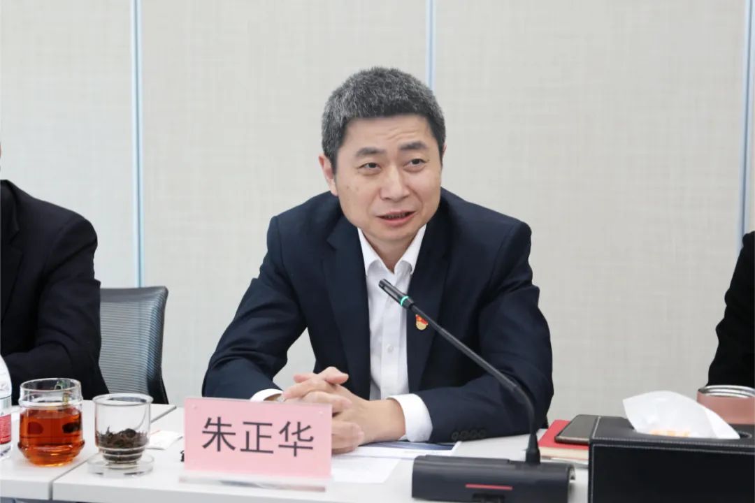 中國(guó)財(cái)協(xié)攜主流媒體到北汽財(cái)務(wù)公司交流調(diào)研 中國(guó)財(cái)協(xié)攜主流媒體到北汽財(cái)務(wù)公司交流調(diào)研